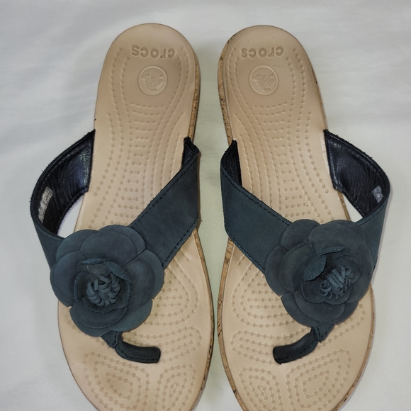 Crocs Flower Detail Slide On Strap Low Cork Wedge Sandal Shoe Size 8 - Picture 7 of 10